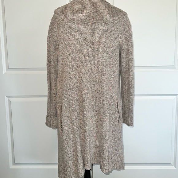 Cardigan - Picture 2 of 3